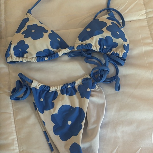 Princess Polly bikini - Picture 3 of 4